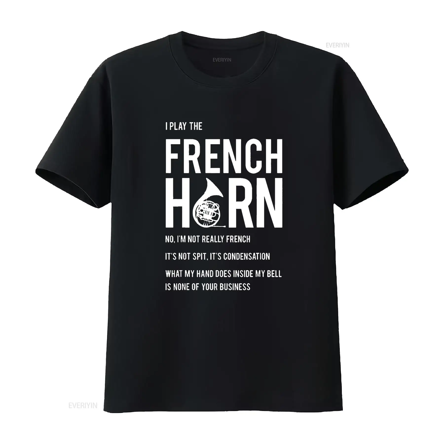 French Vintage Fashion - 프렌치 호른을 연주하는 재미있는 연주자 뮤지션